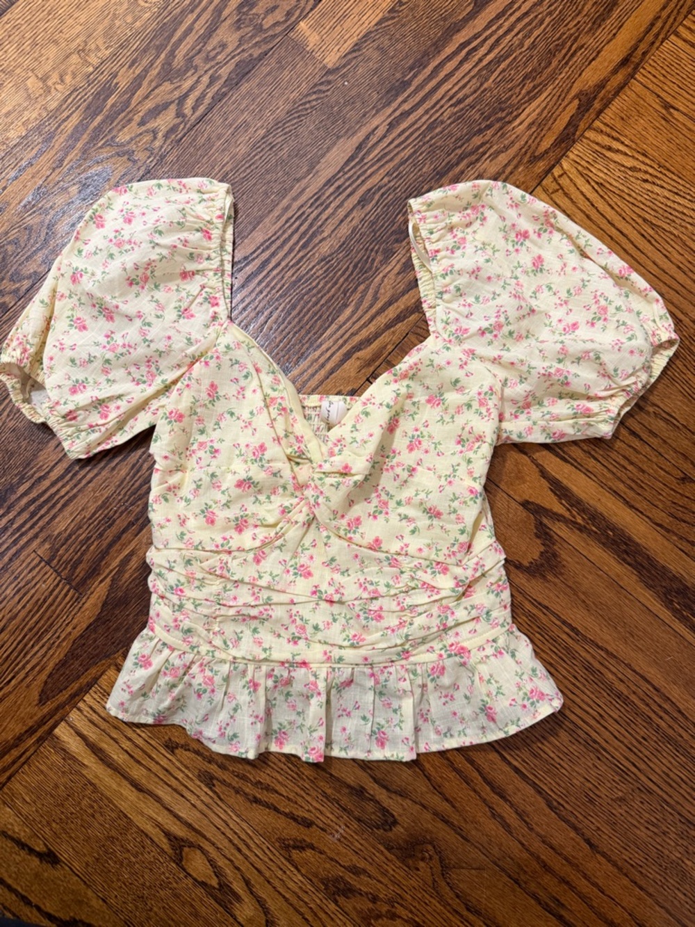 Floral Puff-Sleeve Cropped Peplum Top - Cream with Pink Rose Print
